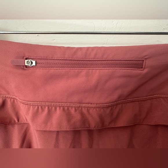 Lululemon Play Off The Pleats Skirt *13" Sz 10 - Picture 6 of 8